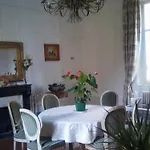 Le Chateau Ste Marie Couette-café *