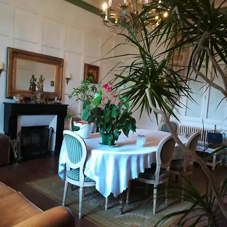 住宿加早餐酒店 Le Chateau Ste Marie *