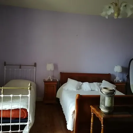 Le Chateau Ste Marie Bed & Breakfast *