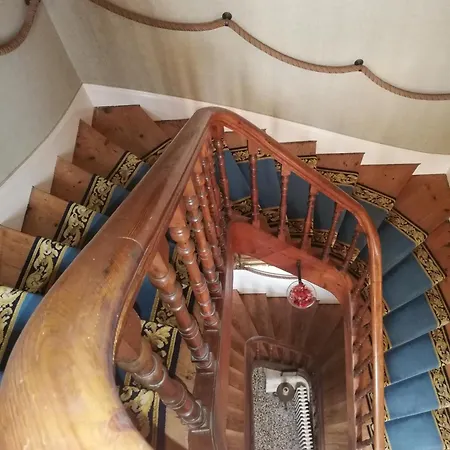 Le Chateau Ste Marie Bed & Breakfast