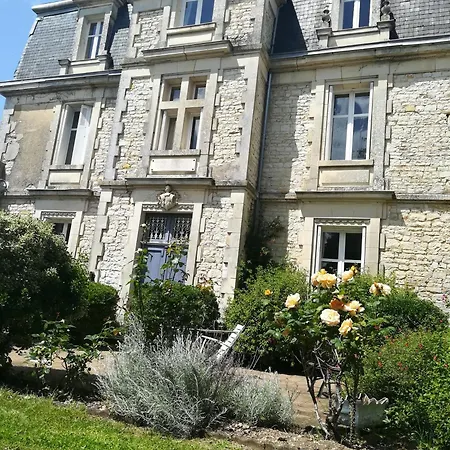 Oda ve Kahvaltı Le Chateau Ste Marie Fors