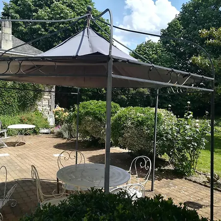 Le Chateau Ste Marie Bed & Breakfast