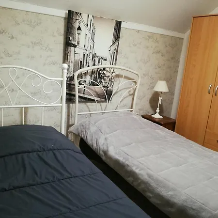 Bed & Breakfast Le Chateau Ste Marie Fors